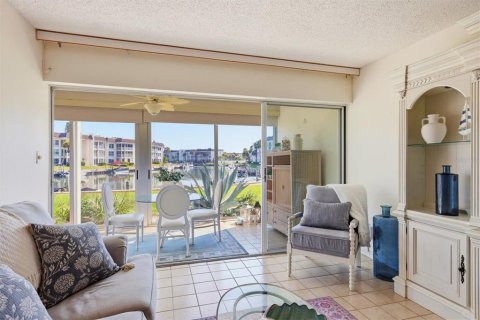 Condominio en venta en Longboat Key, Florida, 2 dormitorios, 99.59 m2 № 2148691 - foto 16