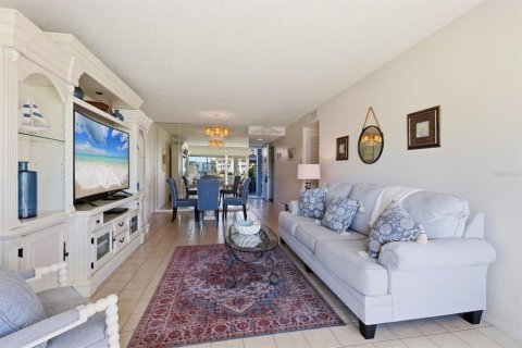 Condominio en venta en Longboat Key, Florida, 2 dormitorios, 99.59 m2 № 2148691 - foto 18