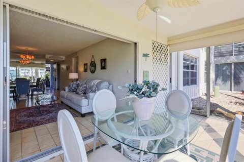 Condominio en venta en Longboat Key, Florida, 2 dormitorios, 99.59 m2 № 2148691 - foto 25