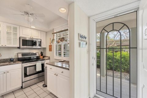 Condominio en venta en Longboat Key, Florida, 2 dormitorios, 99.59 m2 № 2148691 - foto 4