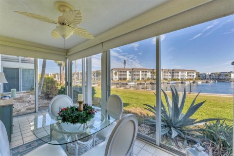Condominio en venta en Longboat Key, Florida, 2 dormitorios, 99.59 m2 № 2148691 - foto 24