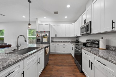 Villa ou maison à vendre à Tampa, Floride: 3 chambres, 144.09 m2 № 2341587 - photo 14