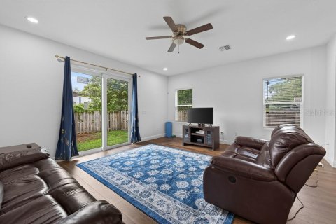 Villa ou maison à vendre à Tampa, Floride: 3 chambres, 144.09 m2 № 2341587 - photo 4