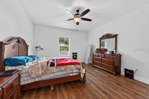 Villa ou maison à vendre à Tampa, Floride: 3 chambres, 144.09 m2 № 2341587 - photo 18