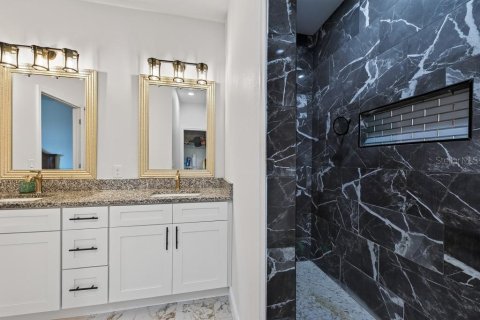 Villa ou maison à vendre à Tampa, Floride: 3 chambres, 144.09 m2 № 2341587 - photo 22