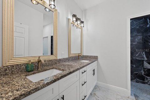 Villa ou maison à vendre à Tampa, Floride: 3 chambres, 144.09 m2 № 2341587 - photo 21