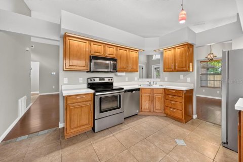 Villa ou maison à vendre à Apopka, Floride: 3 chambres, 131.64 m2 № 2399158 - photo 28