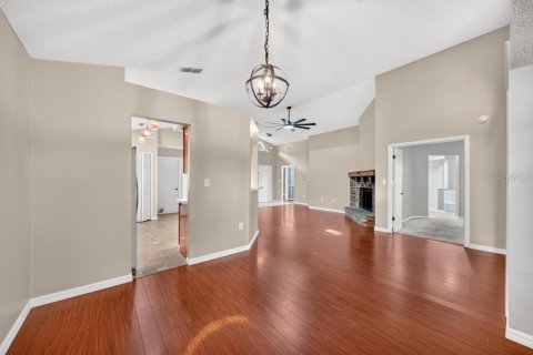 Villa ou maison à vendre à Apopka, Floride: 3 chambres, 131.64 m2 № 2399158 - photo 23