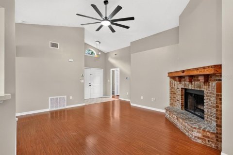 Villa ou maison à vendre à Apopka, Floride: 3 chambres, 131.64 m2 № 2399158 - photo 16