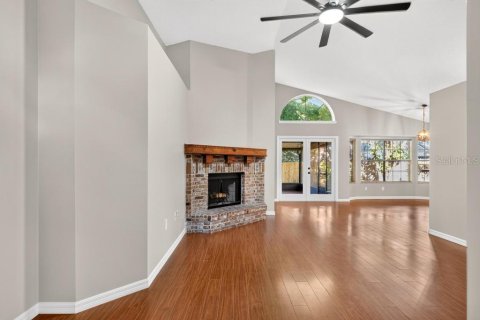 Villa ou maison à vendre à Apopka, Floride: 3 chambres, 131.64 m2 № 2399158 - photo 11