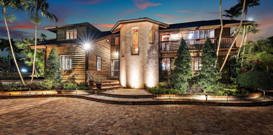 Casa en Parkland, Florida 6 dormitorios, 340.67 m2 № 2190534