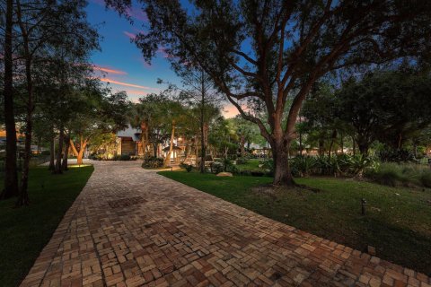 Casa en venta en Parkland, Florida, 6 dormitorios, 340.67 m2 № 2190534 - foto 4