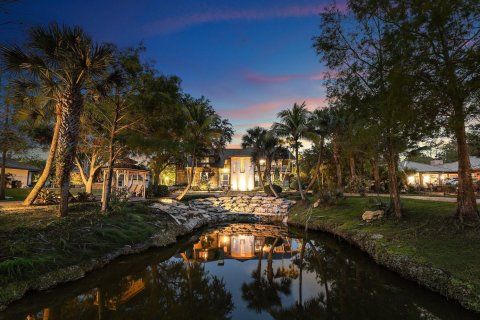 Casa en venta en Parkland, Florida, 6 dormitorios, 340.67 m2 № 2190534 - foto 7