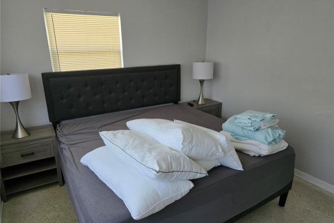 Villa ou maison à louer à Seminole, Floride: 2 chambres, 104.05 m2 № 2408690 - photo 11