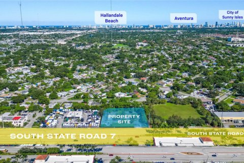 Commercial property in West Park, Florida № 1763840 - photo 12