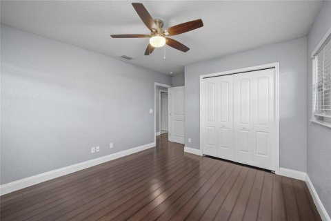 Villa ou maison à vendre à Tampa, Floride: 4 chambres, 178 m2 № 2204176 - photo 26