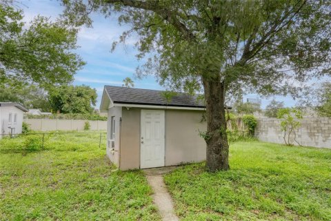 Villa ou maison à vendre à Tampa, Floride: 4 chambres, 178 m2 № 2204176 - photo 27