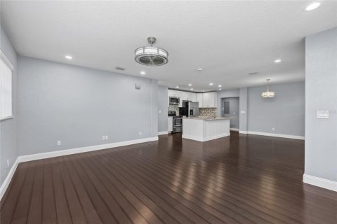 Villa ou maison à vendre à Tampa, Floride: 4 chambres, 178 m2 № 2204176 - photo 13