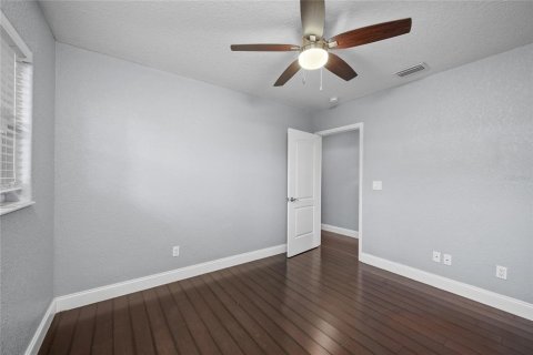 Villa ou maison à vendre à Tampa, Floride: 4 chambres, 178 m2 № 2204176 - photo 23