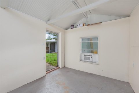 Villa ou maison à vendre à Tampa, Floride: 4 chambres, 178 m2 № 2204176 - photo 28