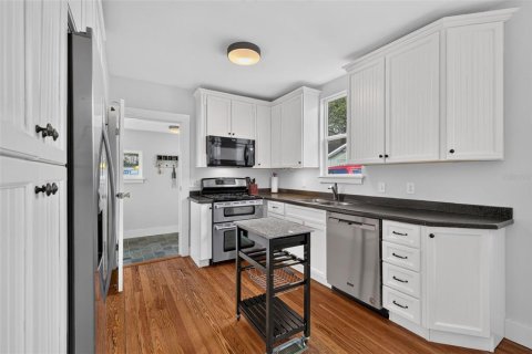 Villa ou maison à vendre à Mount Dora, Floride: 2 chambres, 90.67 m2 № 2430650 - photo 13
