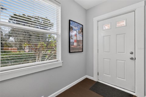 Villa ou maison à vendre à Mount Dora, Floride: 2 chambres, 90.67 m2 № 2430650 - photo 11