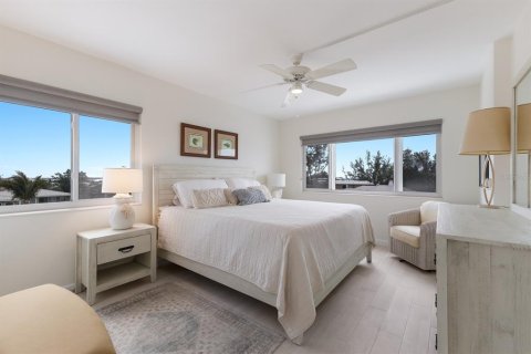 Condo in Holmes Beach, Florida, 3 bedrooms  № 1690932 - photo 4