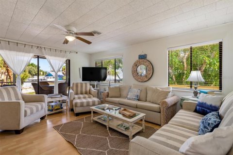 Villa ou maison à vendre à Placida, Floride: 2 chambres, 72.84 m2 № 2430974 - photo 9