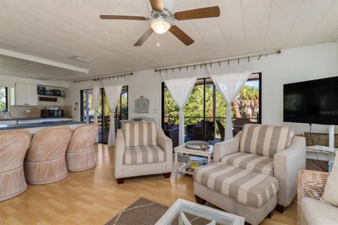 Villa ou maison à vendre à Placida, Floride: 2 chambres, 72.84 m2 № 2430974 - photo 7