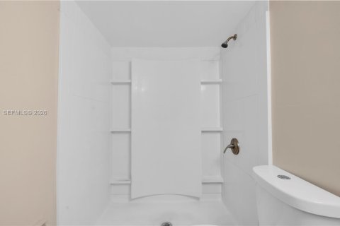 Condo in Coral Springs, Florida, 2 bedrooms  № 2068671 - photo 30