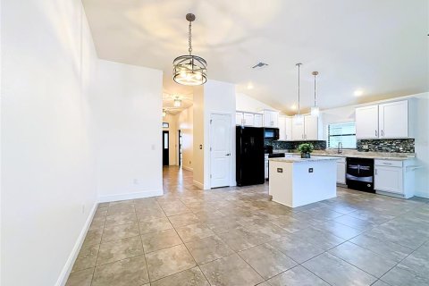 Villa ou maison à vendre à Palmetto, Floride: 3 chambres, 159.61 m2 № 2151518 - photo 8