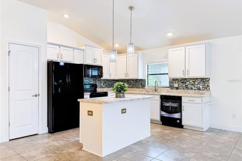 Villa ou maison à vendre à Palmetto, Floride: 3 chambres, 159.61 m2 № 2151518 - photo 13