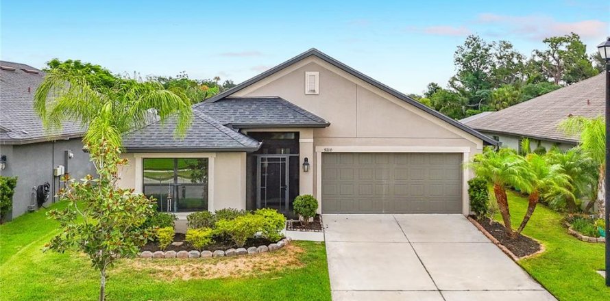 Villa ou maison à Palmetto, Floride 3 chambres, 159.61 m2 № 2151518