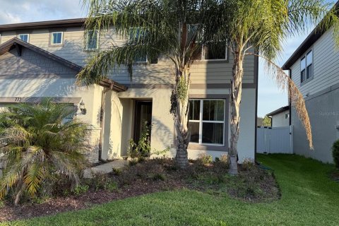 Villa ou maison à louer à Seffner, Floride: 4 chambres, 224.45 m2 № 2156063 - photo 2