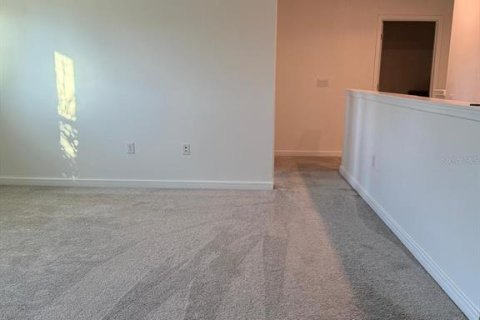 Villa ou maison à louer à Seffner, Floride: 4 chambres, 224.45 m2 № 2156063 - photo 16