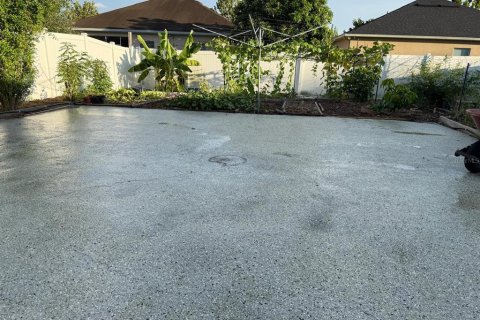 Villa ou maison à louer à Seffner, Floride: 4 chambres, 224.45 m2 № 2156063 - photo 9