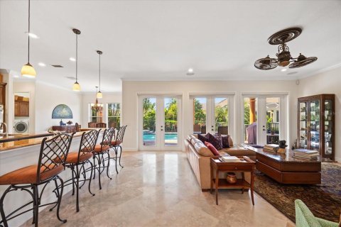 House in Apollo Beach, Florida 5 bedrooms, 406.08 sq.m. № 1720221 - photo 16