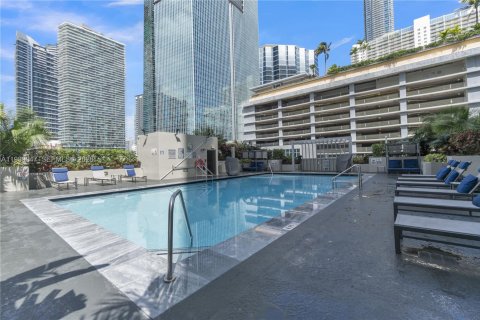 Condominio en alquiler en Miami, Florida, 1 dormitorio, 59.46 m2 № 2052340 - foto 18