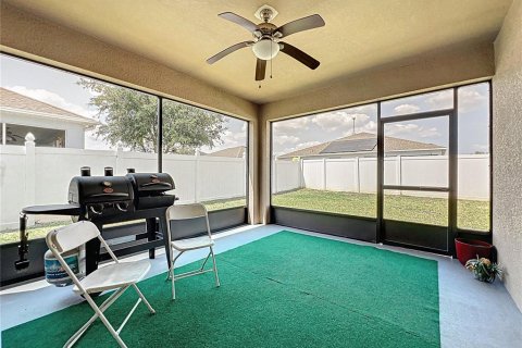 Casa en venta en Haines City, Florida, 4 dormitorios, 236.44 m2 № 1555586 - foto 12