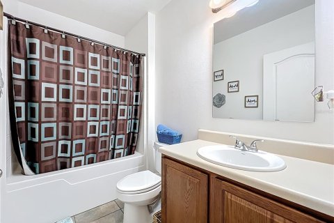 Casa en venta en Haines City, Florida, 4 dormitorios, 236.44 m2 № 1555586 - foto 18