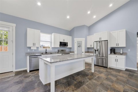 Купить виллу или дом в Саммерфилд, Флорида 6 комнат, 167.32м2, № 2102011 - фото 5