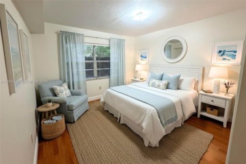Villa ou maison à louer à Miami, Floride: 2 chambres, 111.48 m2 № 1944643 - photo 8