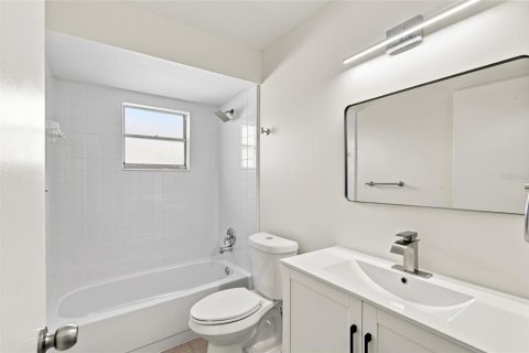 Купить дуплекс в Орландо, Флорида 7 комнат, 114.55м2, № 2227286 - фото 24