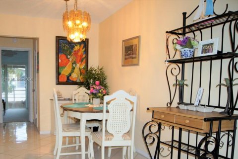 Copropriété à louer à West Palm Beach, Floride: 1 chambre, 52.95 m2 № 2065638 - photo 2