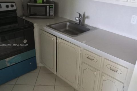 Copropriété à louer à West Palm Beach, Floride: 1 chambre, 52.95 m2 № 2065638 - photo 4