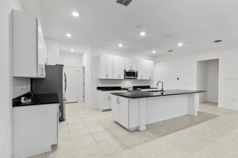 House in Palm Coast, Florida 3 bedrooms, 171.96 sq.m. № 1838518 - photo 14