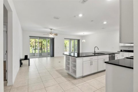House in Palm Coast, Florida 3 bedrooms, 171.96 sq.m. № 1838518 - photo 7