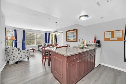 Condo in Orlando, Florida, 2 bedrooms  № 1954706 - photo 5