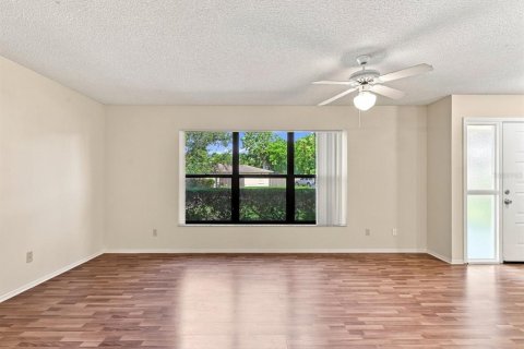 House in Bradenton, Florida 3 bedrooms, 172.24 sq.m. № 2302172 - photo 4