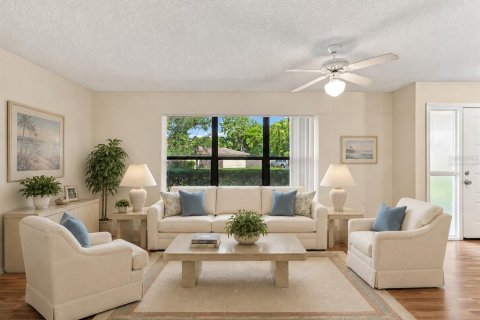 House in Bradenton, Florida 3 bedrooms, 172.24 sq.m. № 2302172 - photo 3